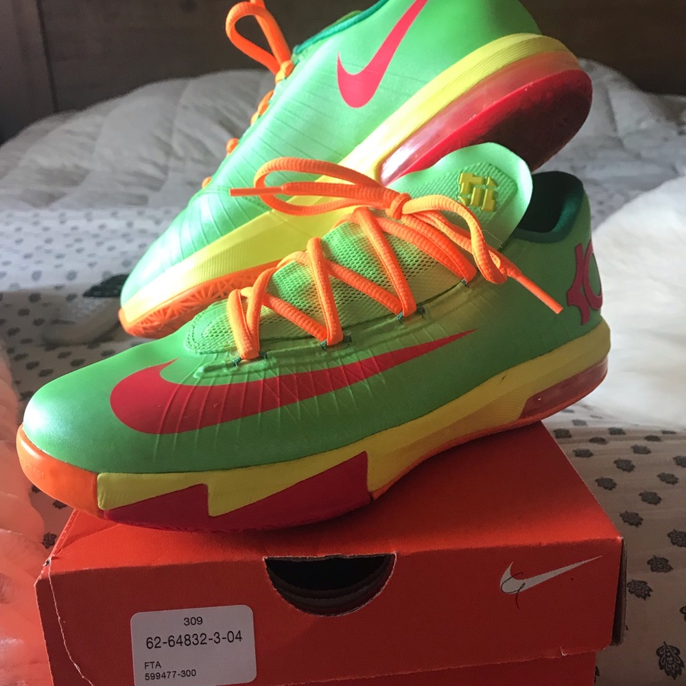Nike KD VI
